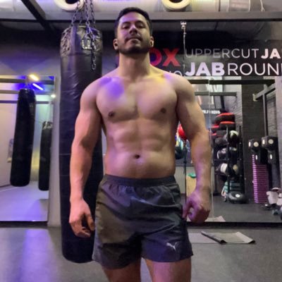 S A N T I A G O ⚡️'s profile picture