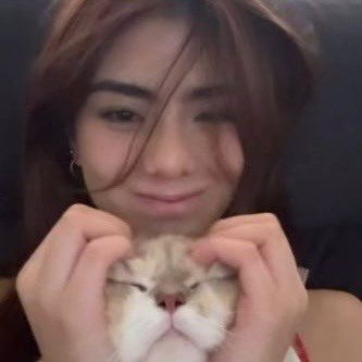 juls 🐧's profile picture