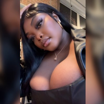 RukayaUnique's profile picture