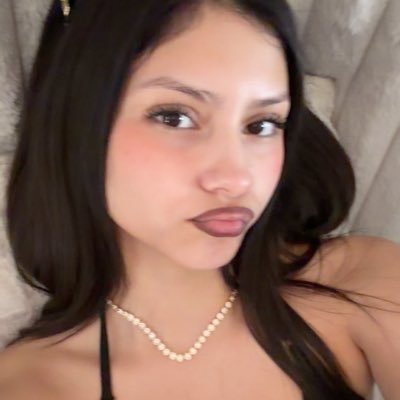 emyybaby's profile picture