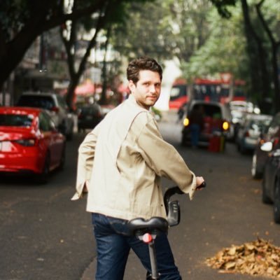 fully fund transit's profile picture