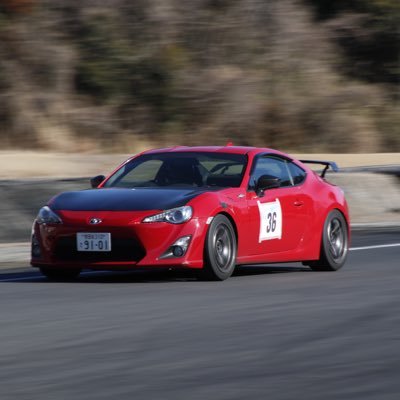 r86ozz's profile picture