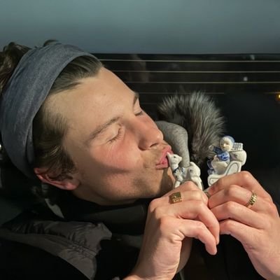 `'s profile picture
