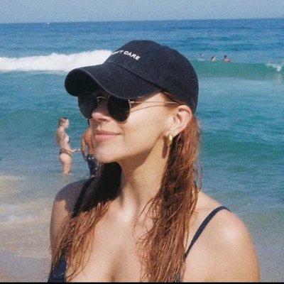 ana cainelli's profile picture