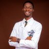 Profilbild von Dr. Favour
