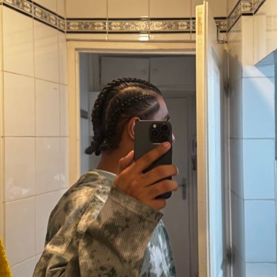 mustafa's profile picture