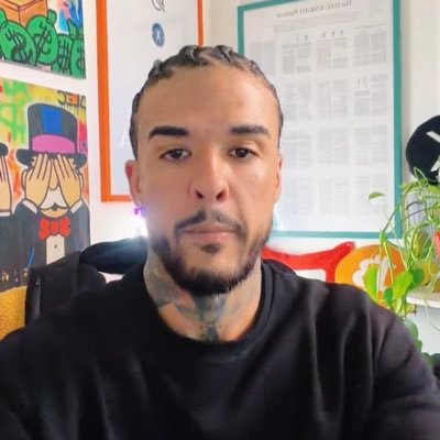 MrAQUAMAN33's profile picture