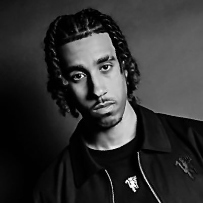 UJ_SZN's profile picture
