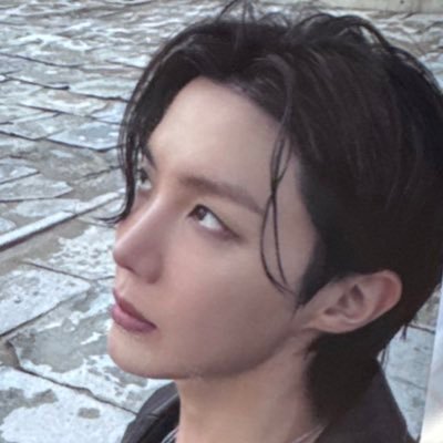 r⭑iny's profile picture