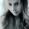Profilbild von Chellee🌻🖤
