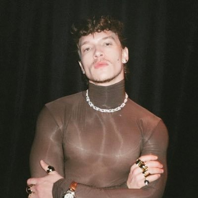 hollanarch's profile picture