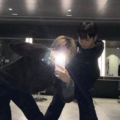 blacknwhite_km's profile picture