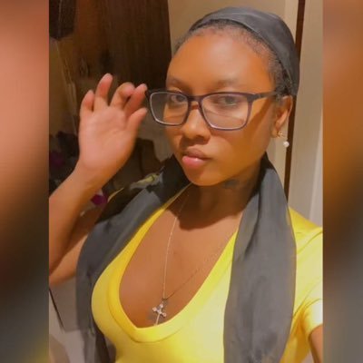 R🧚🏽‍♀️'s profile picture