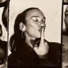 isa ໑̣'s profile picture