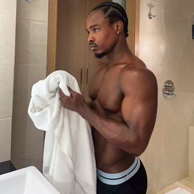 Reborn's profile picture