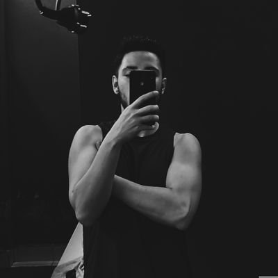 yiğit's profile picture