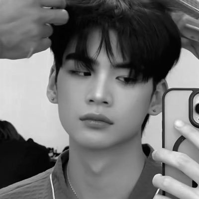 chinari28's profile picture