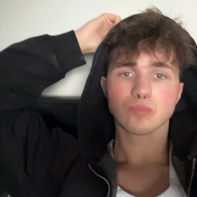 escbombjuice's profile picture