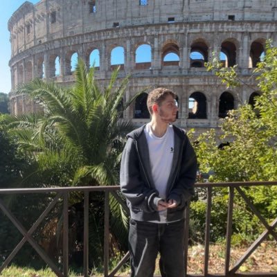 tom67679's profile picture