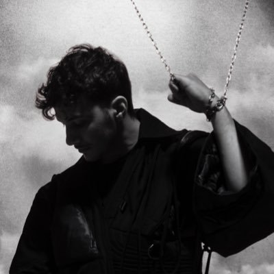 𝙄𝙁𝙀𝘼𝙏𝙐𝙍𝙀's profile picture