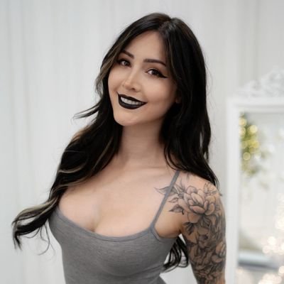 Luxlo again 🦋's profile picture