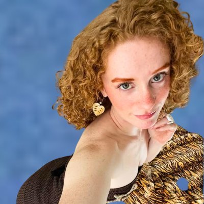 amydoesthings's profile picture
