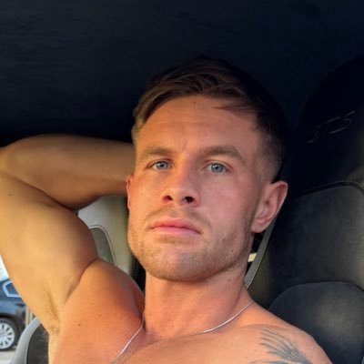 taylerhayess's profile picture