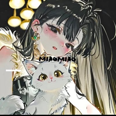 E E's profile picture