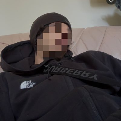 Y's profile picture