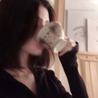 r_9_9_m's profile picture
