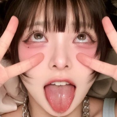 🥺's profile picture