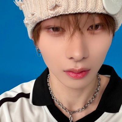 letskyomen's profile picture