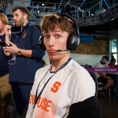 LlessuR :3's profile picture