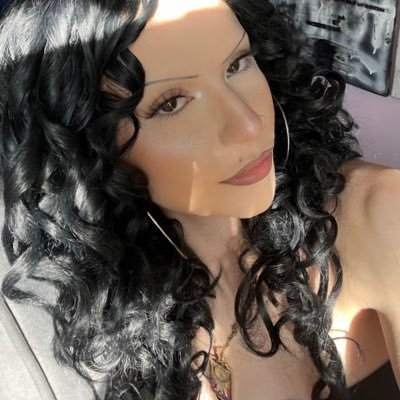 ☆𝐺𝑜𝑑𝑁𝑎𝑑𝑖𝑎's profile picture