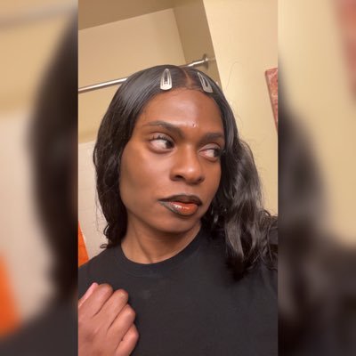 ELLE 🪬☯️'s profile picture