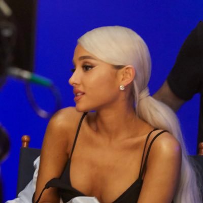 byeari's profile picture