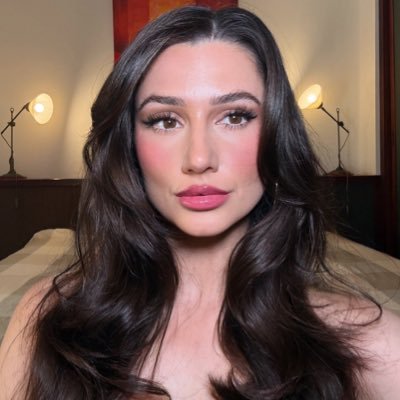 abratnextdoor's profile picture