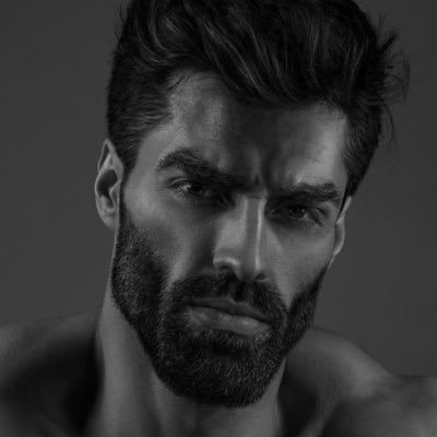 deakromy's profile picture