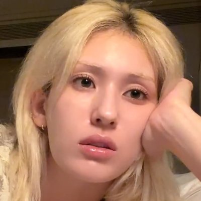 Somsombias's profile picture