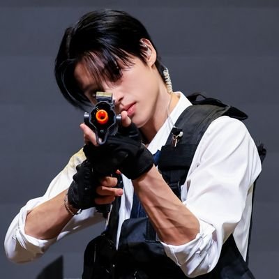 ๐๐๐ญ's profile picture