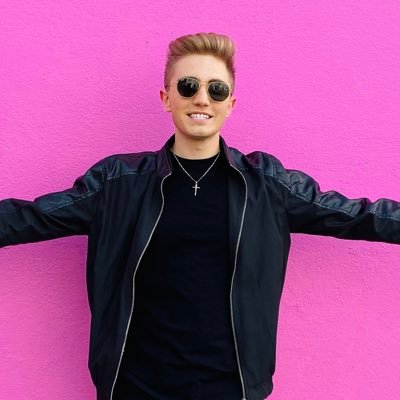 Lukasz Dusza's profile picture