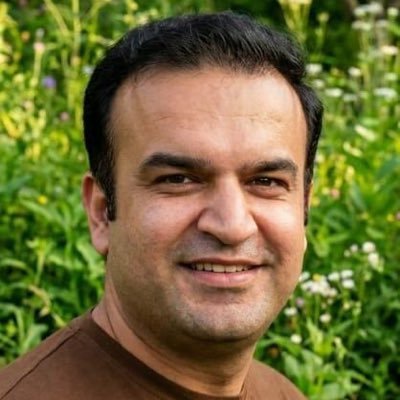 عباس خٹک's profile picture