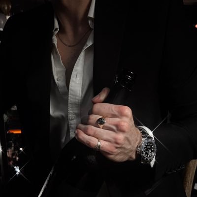 chartmagician1's profile picture