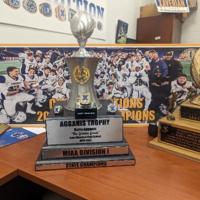Xaverian Football's profile picture