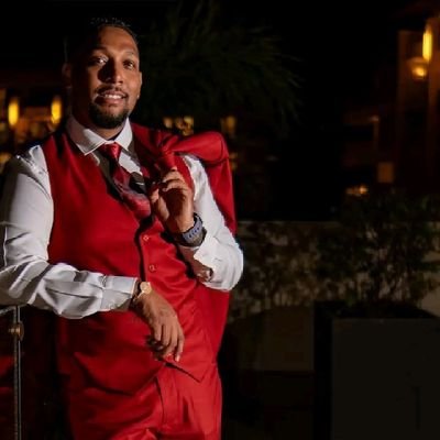 krewkutzbarber's profile picture