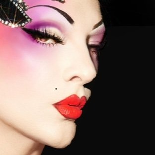 Violet Chachki's profile picture