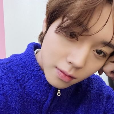 cl0vverww's profile picture