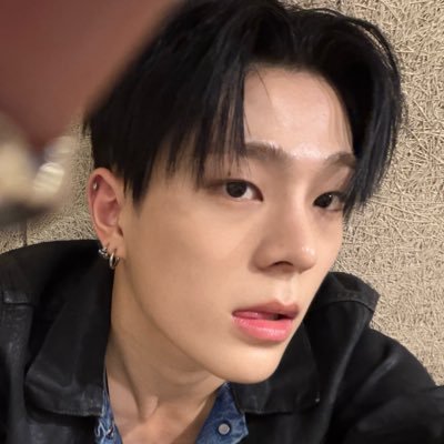 zzoo_nmin's profile picture