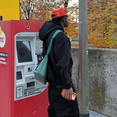 ⛷️'s profile picture