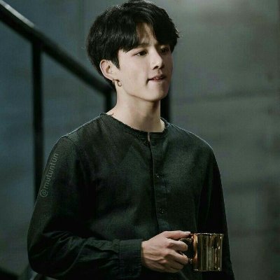 Phanuwat942743's profile picture